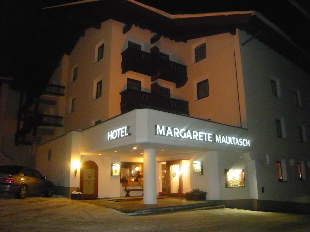 Hotel Margarete Maultasch By Vaya Nauders Extérieur photo
